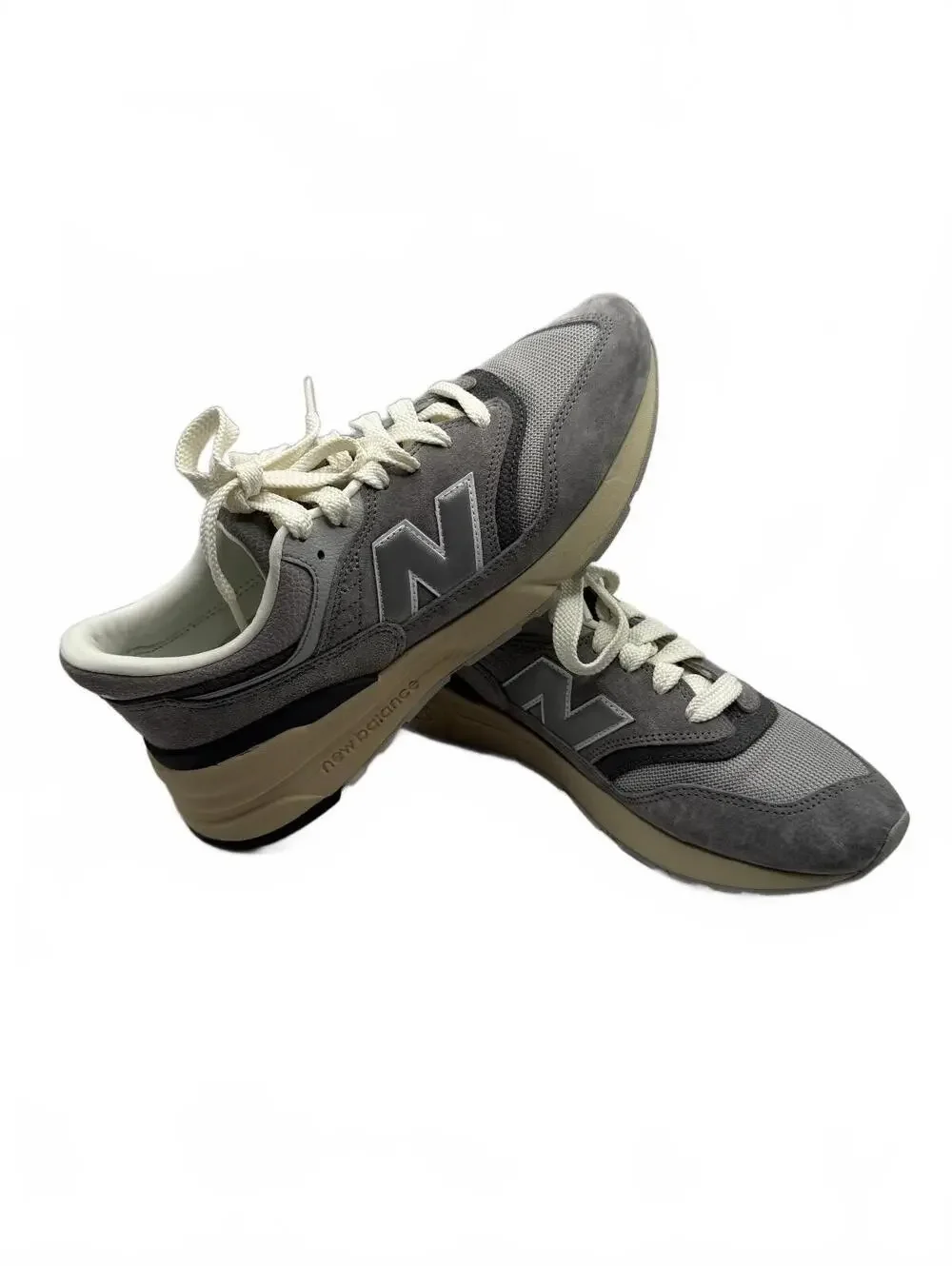 New Balance 997R Grey/Gray Women's Sneakers Size 10.5